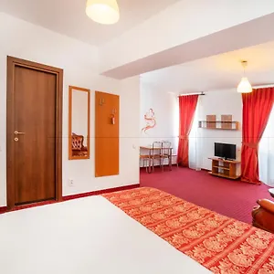West Gate Апартаменты Бухарест