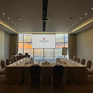 لانكستر إيدن باي 5* بيروت