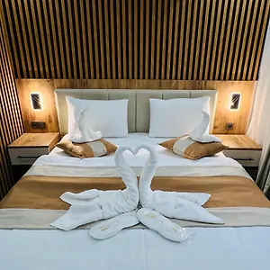 Hotel Ninova Boutique ***