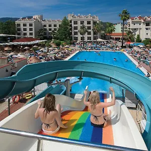 Julian Club Отель