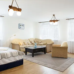 Domotel Aleje Jerozolimskie Апартаменты Варшава